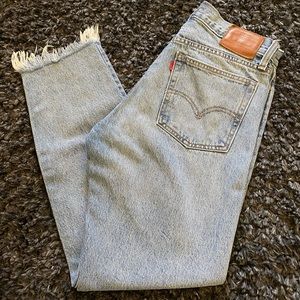 Levis wedgie fit high rise straight leg jeans 27W